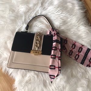 Elegant Authentic medium hang bag Aldo